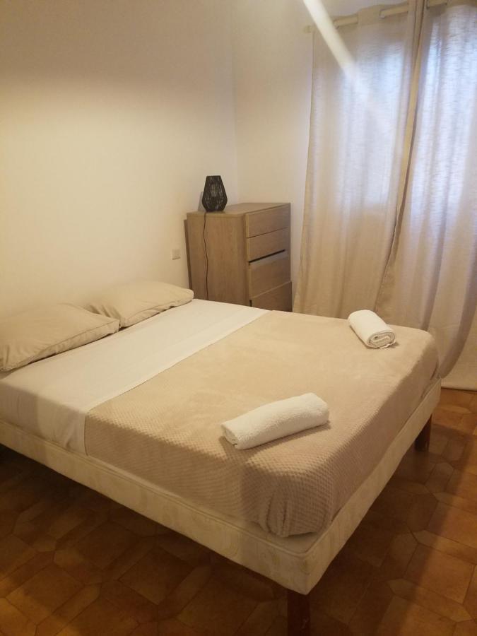 Chambres D Hotes A 20 Pas De La Plage Люссиана Экстерьер фото